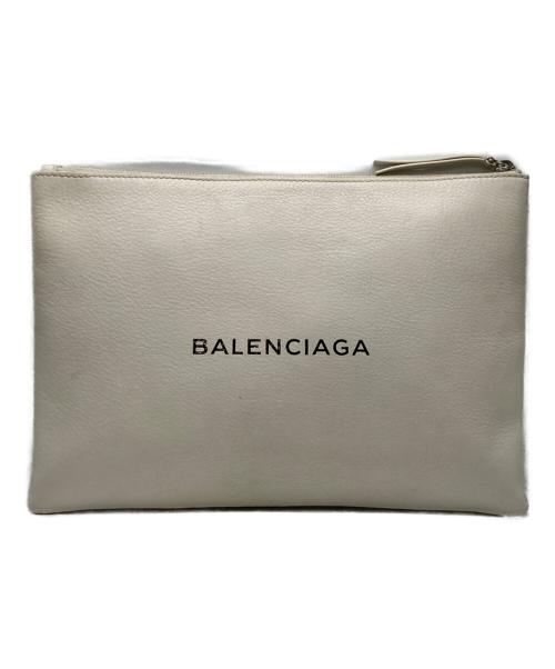BALENCIAGA（バレンシアガ）BALENCIAGA (バレンシアガ) クラッチバッグ ホワイトの古着・服飾アイテム