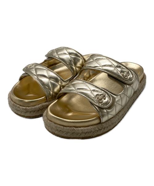 JIMMY CHOO（ジミーチュウ）JIMMY CHOO (ジミーチュウ) FARONE LUG FLAT サンダル シャンパンクリスタル サイズ:38の古着・服飾アイテム