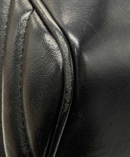 Saint Laurent Paris（サンローランパリ）Saint Laurent Paris (サンローランパリ) キルティングショルダーバッグ ブラック×シルバーの古着・服飾アイテム