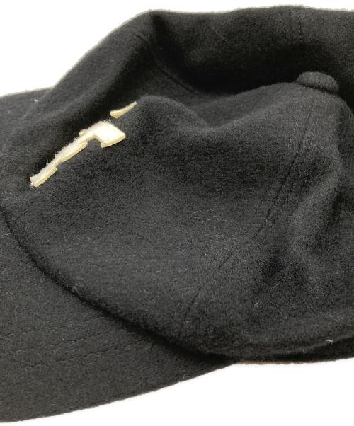 GOODENOUGH（グッドイナフ）GOODENOUGH (グッドイナフ) フェルトGEロゴベースボールキャップ ブラックの古着・服飾アイテム