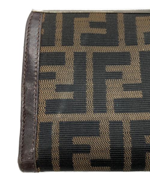 FENDI（フェンディ）FENDI (フェンディ) ズッカ柄がま口2つ折り財布 ベージュの古着・服飾アイテム