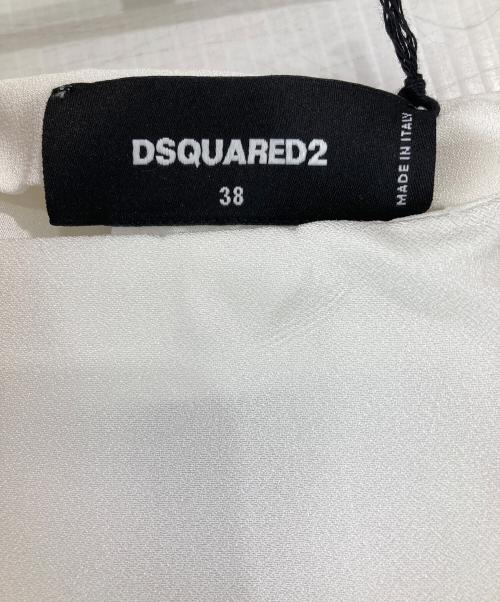 DSQUARED2（ディースクエアード）DSQUARED2 (ディースクエアード) フレアミニスカート ホワイト サイズ:38の古着・服飾アイテム