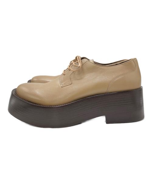 VALENTINO GARAVANI（ヴァレンティノ・ガラヴァーニ）VALENTINO GARAVANI (ヴァレンティノ・ガラヴァーニ) 厚底ダービーシューズ ベージュ サイズ:40の古着・服飾アイテム