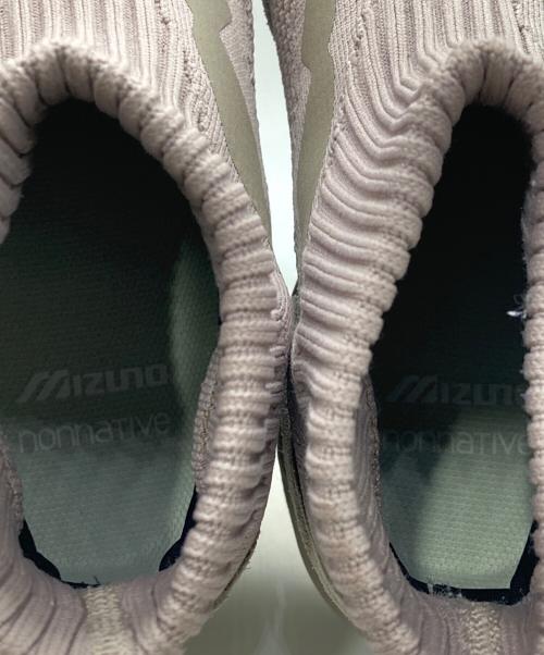 MIZUNO（ミズノ）MIZUNO (ミズノ) nonnative (ノンネイティブ) ハイカットスニーカー ベージュ サイズ:26.5の古着・服飾アイテム
