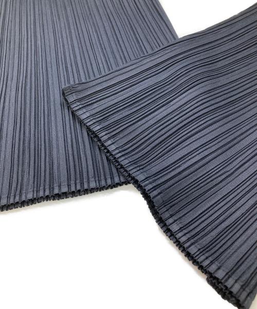PLEATS PLEASE（プリーツプリーズ）PLEATS PLEASE (プリーツプリーズ) プリーツパンツ/パンツ ブラック サイズ:１の古着・服飾アイテム