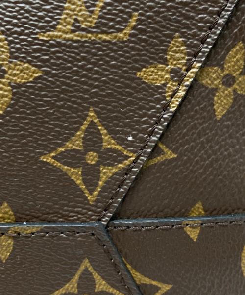 LOUIS VUITTON（ルイ ヴィトン）LOUIS VUITTON (ルイ ヴィトン) フラワー・ホーボー ブラウンの古着・服飾アイテム