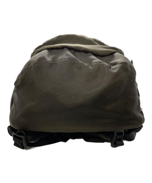 ARC'TERYX（アークテリクス）ARC'TERYX (アークテリクス) MANTIS 26L DAY PACK カーキの古着・服飾アイテム