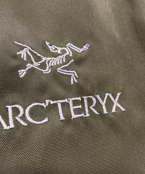 ARC'TERYX（アークテリクス）ARC'TERYX (アークテリクス) MANTIS 26L DAY PACK カーキの古着・服飾アイテム