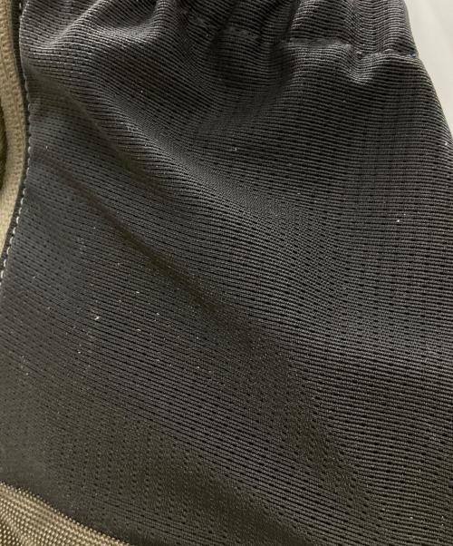 ARC'TERYX（アークテリクス）ARC'TERYX (アークテリクス) MANTIS 26L DAY PACK カーキの古着・服飾アイテム