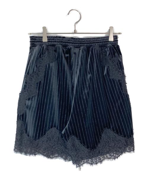 MAISON SPECIAL（メゾンスペシャル）MAISON SPECIAL (メゾンスペシャル) Hem Lace Velour Shorts ブラック サイズ:36の古着・服飾アイテム