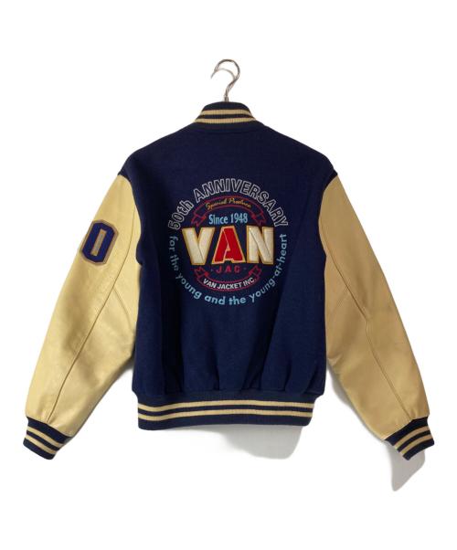 VAN JACKET（ヴァン ジャケット）VAN JACKET (ヴァン ジャケット) レザー切替スタジャン ベージュ×ネイビー サイズ:Ｌ　の古着・服飾アイテム