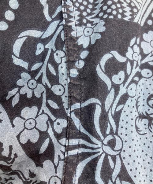 Engineered Garments（エンジニアド ガーメンツ）Engineered Garments (エンジニアド ガーメンツ) 総柄ポロシャツ ブルー サイズ:Mの古着・服飾アイテム