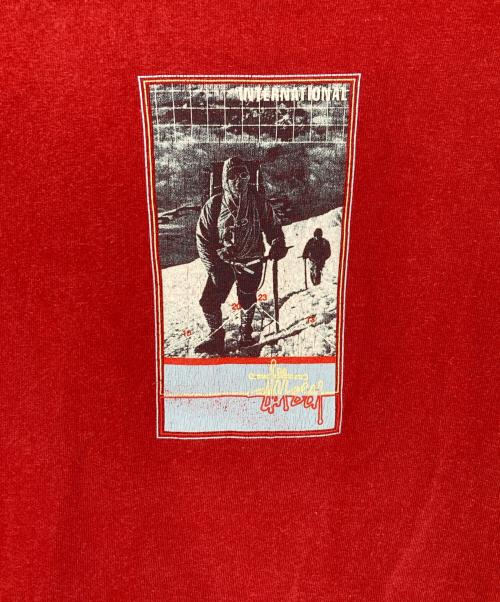 stussy（ステューシー）stussy (ステューシー) プリントTシャツ レッド サイズ:Sの古着・服飾アイテム