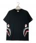 A BATHING APE（アベイシングエイプ）の古着「サイドカモシャークTシャツ」｜ブラック