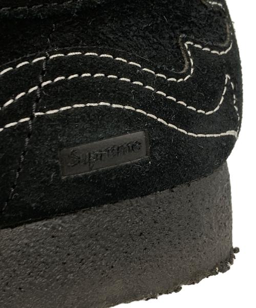 CLARKS（クラークス）CLARKS (クラークス) Supreme (シュプリーム) 23ss コラボウエスタンワラビーシューズ ブラック サイズ:US9の古着・服飾アイテム