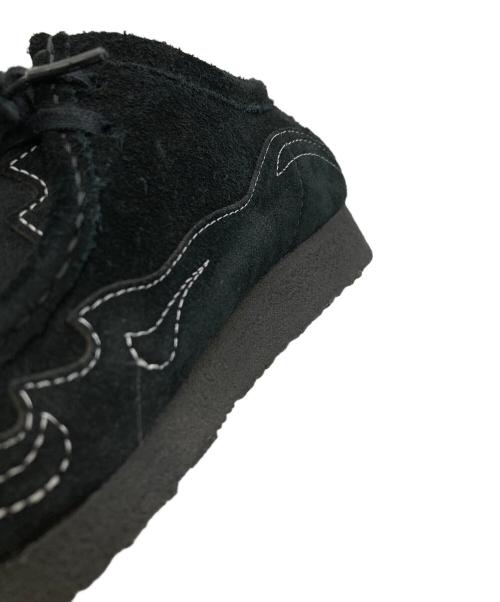 CLARKS（クラークス）CLARKS (クラークス) Supreme (シュプリーム) 23ss コラボウエスタンワラビーシューズ ブラック サイズ:US9の古着・服飾アイテム