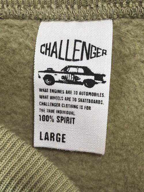 CHALLENGER（チャレンジャー）CHALLENGER (チャレンジャー) COLLEGE LOGO C/N SWEAT カーキ サイズ:Lの古着・服飾アイテム