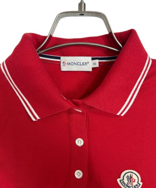 MONCLER（モンクレール）MONCLER (モンクレール) 半袖ポロシャツ レッド サイズ:Sの古着・服飾アイテム