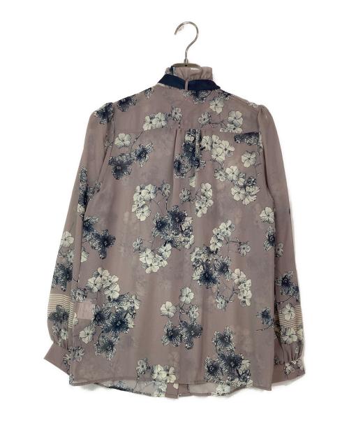 Sov.（ソブ）Sov. (ソブ) フラワーシフォンブラウス ベージュ サイズ:SIZE 36 未使用品の古着・服飾アイテム
