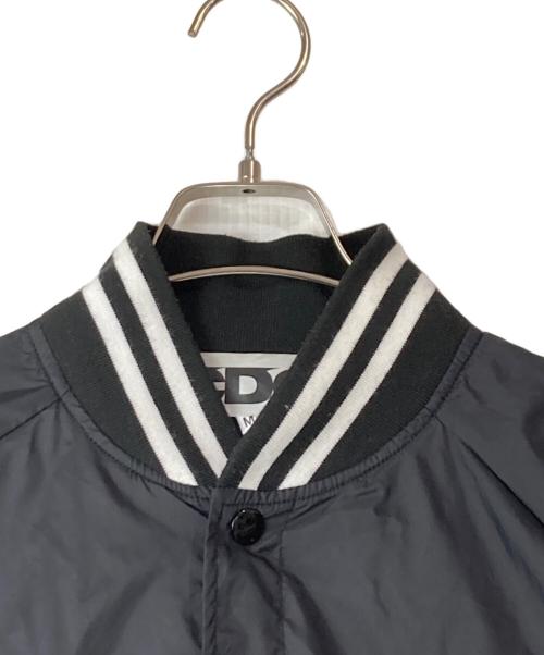 CDG（シーディージー）CDG (シーディージー) バックプリント ナイロンジャケット ブラック サイズ:Mの古着・服飾アイテム