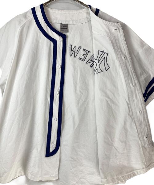 GENUINE MERCHANDISE（ジェニュイン マーチャンダイズ）GENUINE MERCHANDISE (ジェニュイン マーチャンダイズ) Fanatics MLB NEW YORK YANKEES COOPERSTOWN BASEBALL SHIRT ホワイト サイズ:XLの古着・服飾アイテム