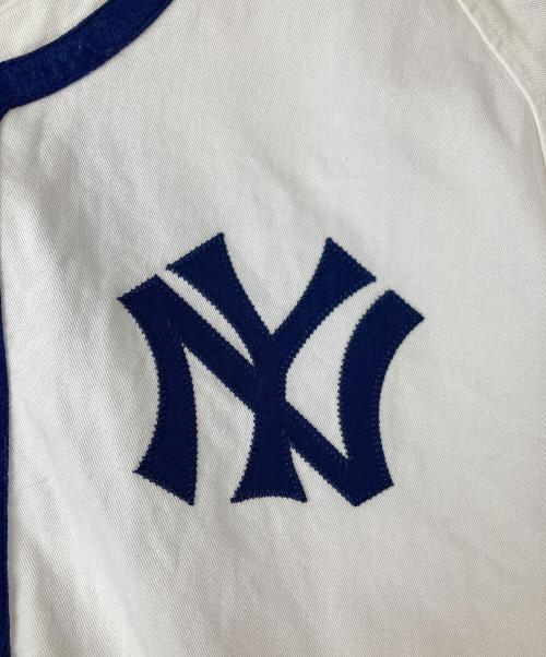 GENUINE MERCHANDISE（ジェニュイン マーチャンダイズ）GENUINE MERCHANDISE (ジェニュイン マーチャンダイズ) Fanatics MLB NEW YORK YANKEES COOPERSTOWN BASEBALL SHIRT ホワイト サイズ:XLの古着・服飾アイテム