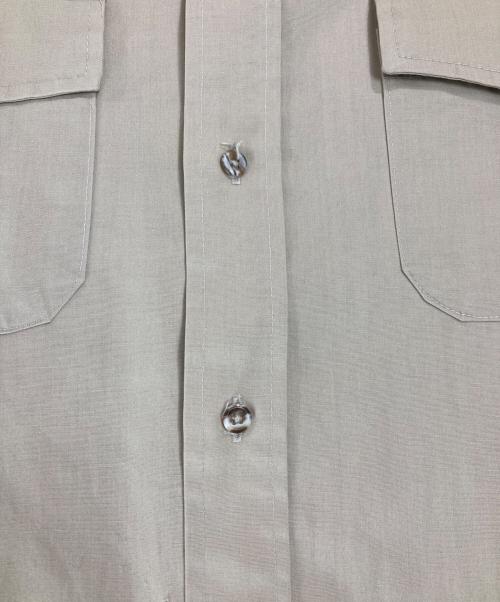 KING LOUIE（キングルイ）KING LOUIE (キングルイ) エポレット ボーリングシャツ ベージュ サイズ:XLの古着・服飾アイテム