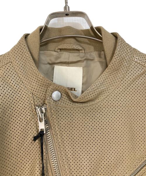 DIESEL（ディーゼル）DIESEL (ディーゼル) パンチングラムレザージャケット ベージュ サイズ:Lの古着・服飾アイテム