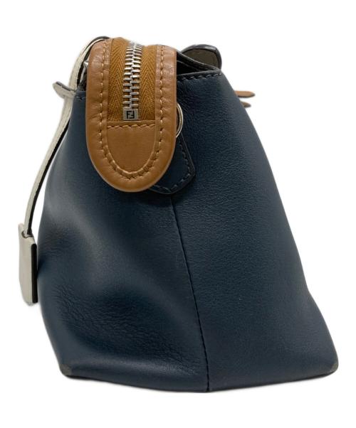 FENDI（フェンディ）FENDI (フェンディ) ショルダーバッグ ブルーの古着・服飾アイテム