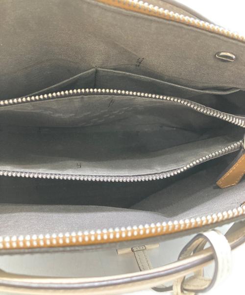 FENDI（フェンディ）FENDI (フェンディ) ショルダーバッグ ブルーの古着・服飾アイテム