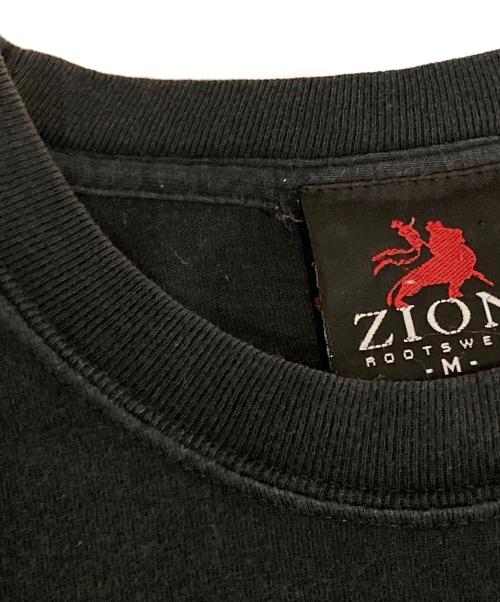 ZION（ザイオン）ZION (ザイオン) プリントTシャツ ブラック サイズ:Ⅿの古着・服飾アイテム