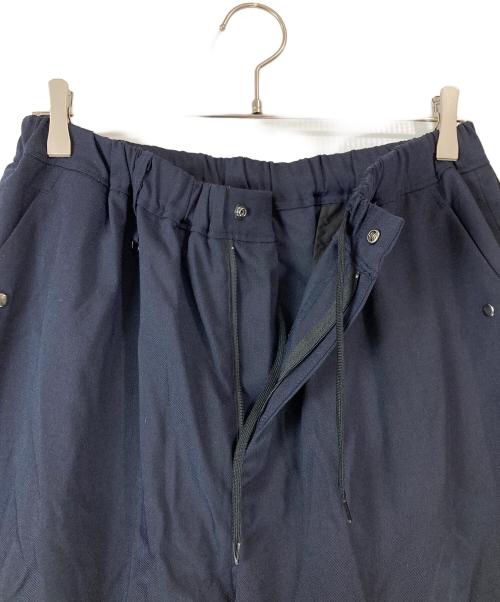 URBAN RESEARCH（アーバンリサーチ）URBAN RESEARCH (アーバンリサーチ) 26ss DAD EASY WIDE PANTS ネイビー サイズ:2の古着・服飾アイテム