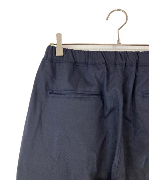 URBAN RESEARCH（アーバンリサーチ）URBAN RESEARCH (アーバンリサーチ) 26ss DAD EASY WIDE PANTS ネイビー サイズ:2の古着・服飾アイテム