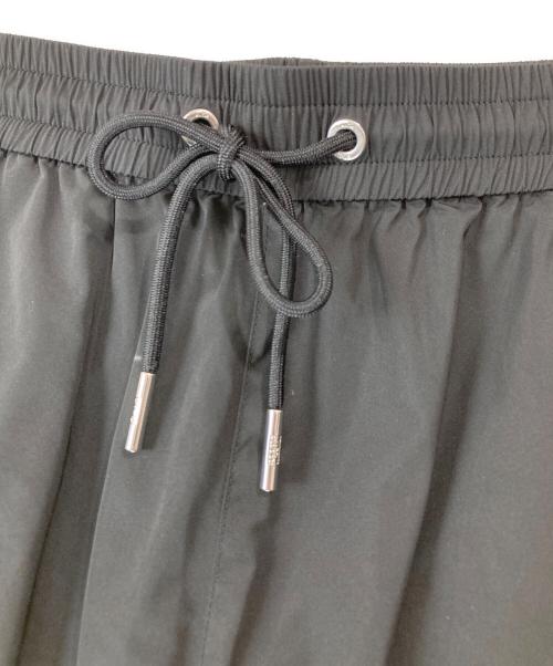 KITH（キス）KITH (キス) 裾ロゴハーフパンツ/Collins Swim Short ブラック サイズ:Lの古着・服飾アイテム