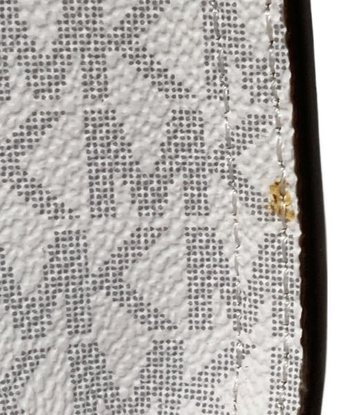 MICHAEL KORS（マイケルコース）MICHAEL KORS (マイケルコース) KENLY LG NS TOTE/ケンリー ラージ ノースサウス トート  ホワイトの古着・服飾アイテム