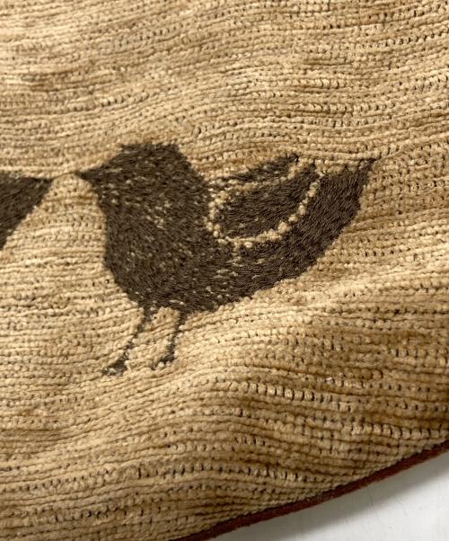 mina perhonen（ミナ ペルホネン）mina perhonen (ミナ ペルホネン) tori to hana 刺繍 エッグバッグ ブラウンの古着・服飾アイテム