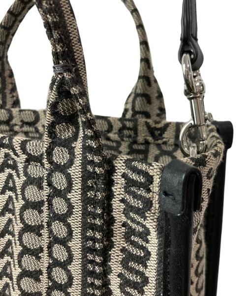 MARC JACOBS（マークジェイコブス）MARC JACOBS (マークジェイコブス) ザ モノグラム ジャガードクロスボディ トート バッグ ミニの古着・服飾アイテム