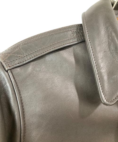 AVIREX（アヴィレックス）AVIREX (アヴィレックス) A-2 レザーフライトジャケット ブラウン サイズ:36の古着・服飾アイテム