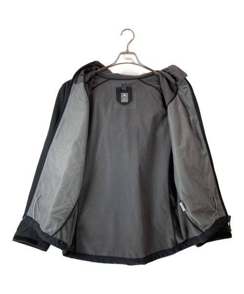 mont-bell（モンベル）mont-bell (モンベル) パウダーシェッド/マウンテンパーカー ブラック サイズ:Ｍの古着・服飾アイテム
