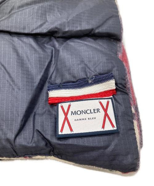 MONCLER GAMME BLEU（モンクレール ガム ブルー）MONCLER GAMME BLEU (モンクレール ガム ブルー) チェックダウンマフラー/SCIARPA ベージュの古着・服飾アイテム