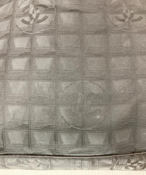 CHANEL（シャネル）CHANEL (シャネル) ニュートラベルラインMMトートバッグ ブラックの古着・服飾アイテム