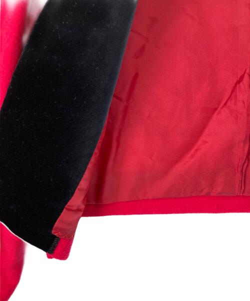 Yves Saint Laurent（イヴサンローラン）Yves Saint Laurent (イヴサンローラン) 金釦 ボタンレスジャケット レッド サイズ:Ｍの古着・服飾アイテム