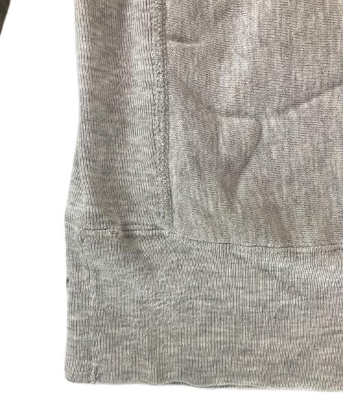 Champion（チャンピオン）Champion (チャンピオン) カレッジロゴプリントリバースウィーブスウェット グレー サイズ:LARGEの古着・服飾アイテム