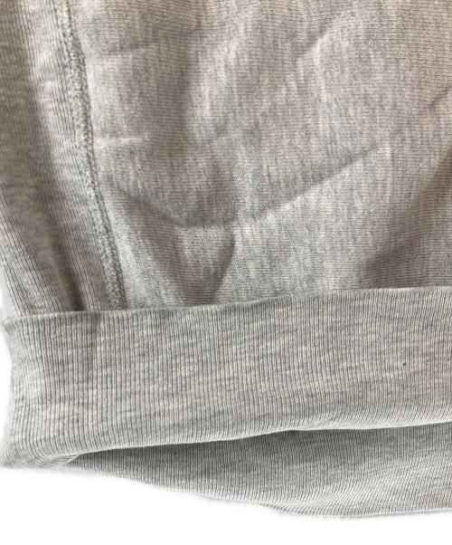 Champion（チャンピオン）Champion (チャンピオン) カレッジロゴプリントリバースウィーブスウェット グレー サイズ:LARGEの古着・服飾アイテム