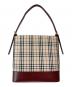 BURBERRY（バーバリー）の古着「ノヴァチェックワンショルダーバッグ」｜ベージュ×ボルドー