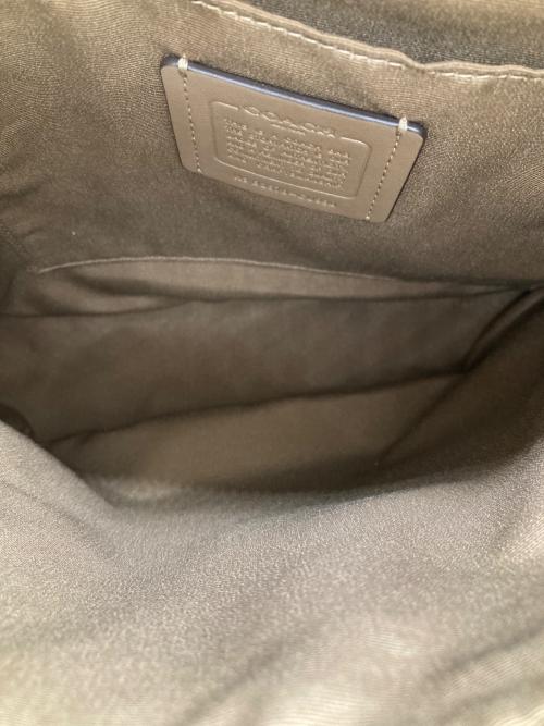 COACH（コーチ）COACH (コーチ) エリー ファイル バッグ ブラウンの古着・服飾アイテム