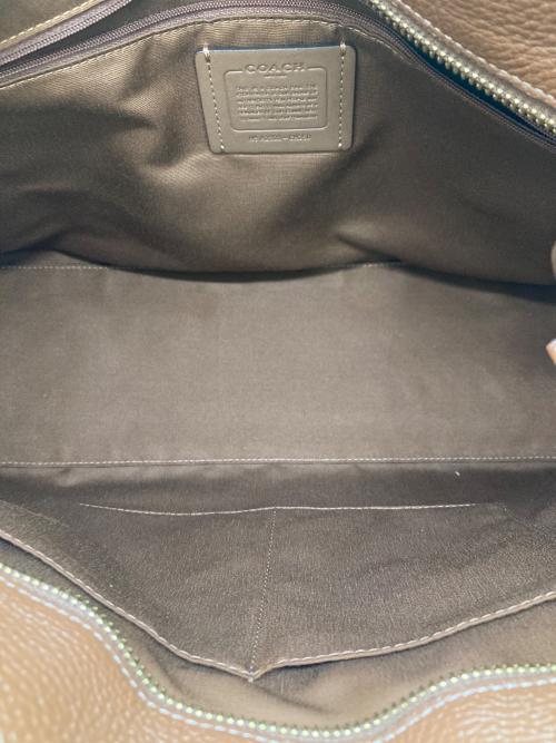 COACH（コーチ）COACH (コーチ) ローガン キャリーオール シグネチャーキャンバス 2WAYバッグ ブラウンの古着・服飾アイテム