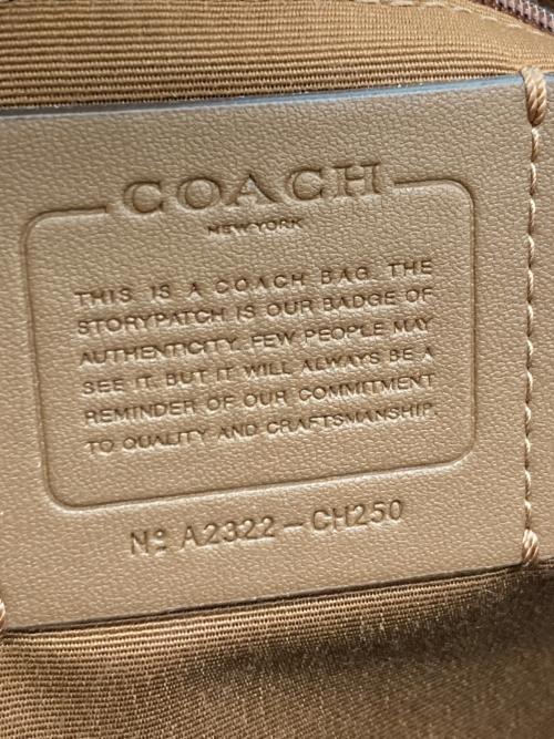 COACH（コーチ）COACH (コーチ) ローガン キャリーオール シグネチャーキャンバス 2WAYバッグ ブラウンの古着・服飾アイテム