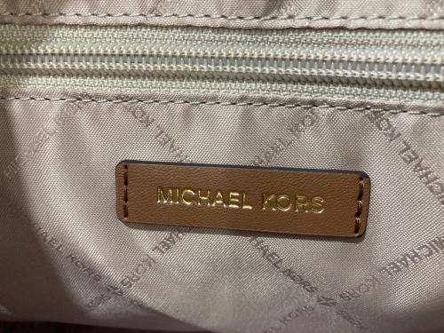MICHAEL KORS（マイケルコース）MICHAEL KORS (マイケルコース) 2WAYバッグ ブラウンの古着・服飾アイテム