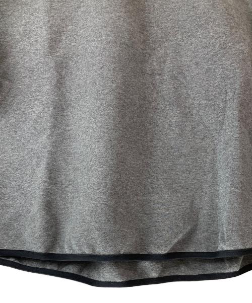 F.C.R.B.（エフシーレアルブリストル）F.C.R.B. (エフシーレアルブリストル) SWEAT CREWNECK TOP グレー サイズ:XLの古着・服飾アイテム